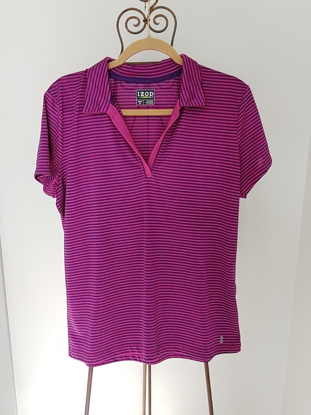 IZOD Golf Tennis Pickleball ShortSleeve Collared Shirt Pink and Purple Stripe XL
